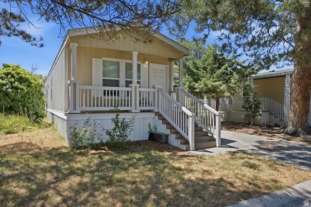 1593 W Indian Summer Drive Dr N, Salt Lake City, UT 84116 - #2