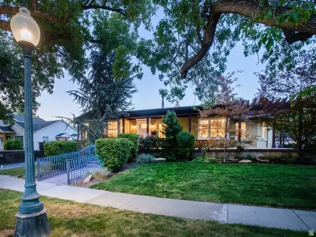 2325 S Wellington St E, Salt Lake City, UT 84106 - #3