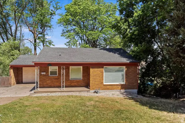 15 E Sylvia Dr, South Ogden, UT 84405 - #1