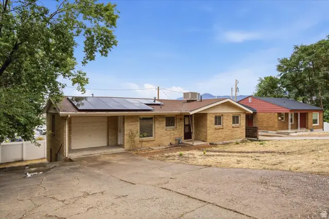 9 Sylvia Dr, South Ogden, UT 84405 - #2