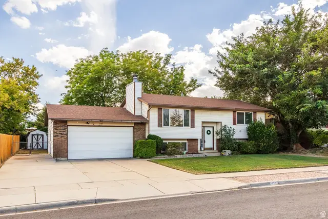 2127 W 3860 S, West Valley City, UT 84119 - #1