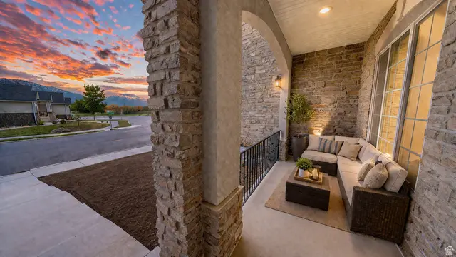1073 N Titan Dr, Lehi, UT 84043 - #3