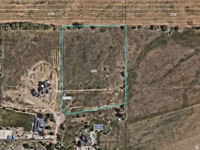 2357 S 300 W, Vernal, UT 84078 - #1