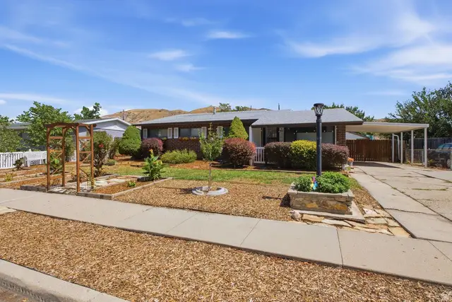1104 N Taffeta W, Salt Lake City, UT 84116 - #2