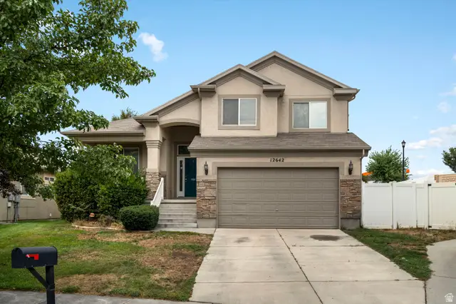 12642 S Diamondback Dr, Riverton, UT 84096 - #3