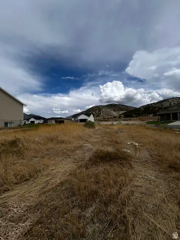 562 S 600 E #12, Nephi, UT 84648
