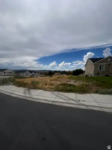 562 S 600 E #12, Nephi, UT 84648 - #2
