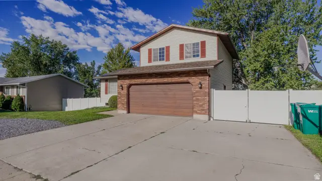 2611 N 1600 E, Layton, UT 84040 - #3