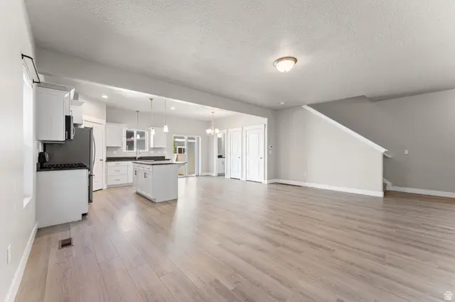 8704 N Pebble Aly, Eagle Mountain, UT 84005 - #3