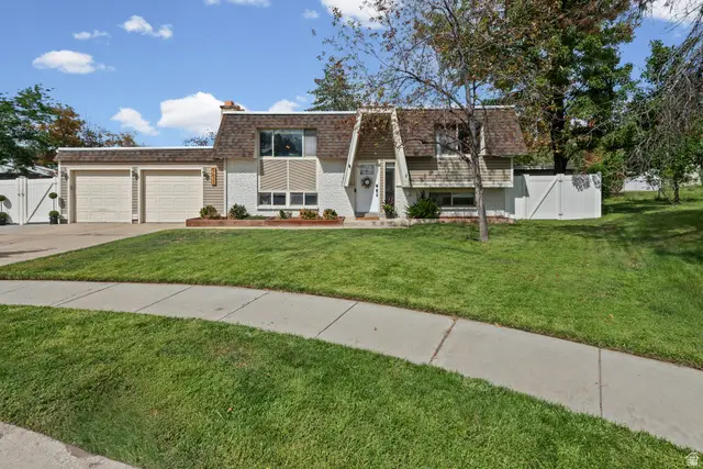 9633 S Sleepy Hollow Cir, Sandy, UT 84094 - #1