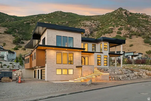 4029 E Canyon Estate Dr, Cottonwood Heights, UT 84121 - #2