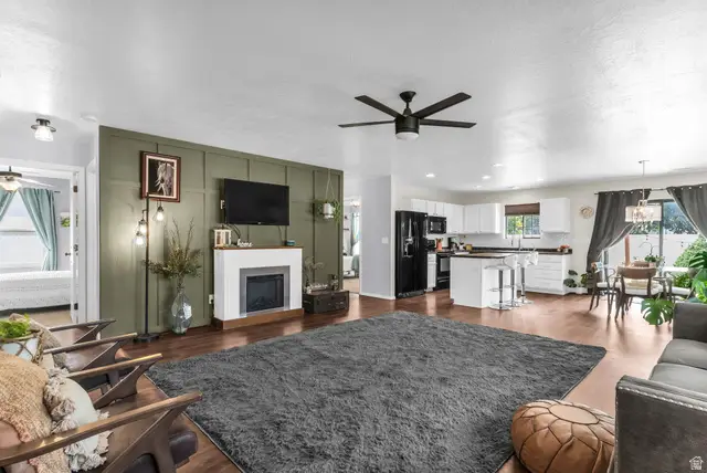 915 N Opal Ln, Tooele, UT 84074 - #3