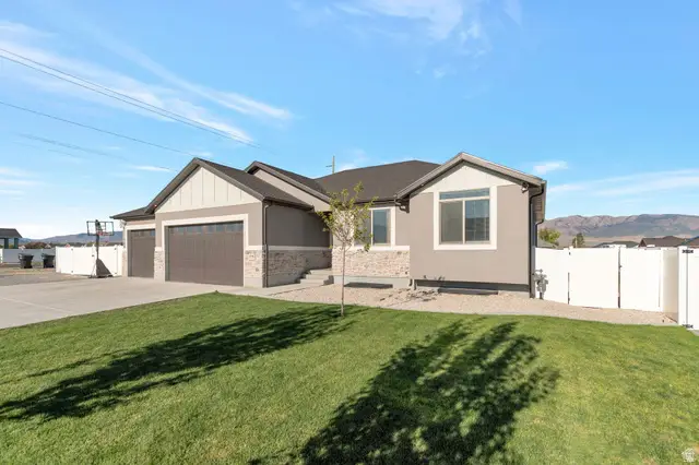 296 S Virginia Ln, Grantsville, UT 84029 - #2