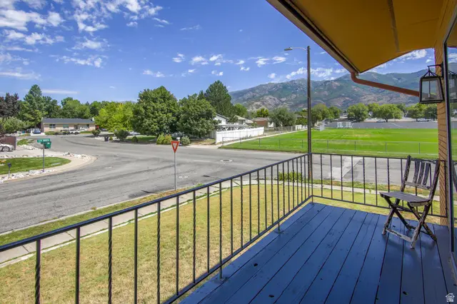 49 W 575 N, Kaysville, UT 84037 - #3