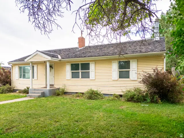 292 N State St, Roosevelt, UT 84066 - #3
