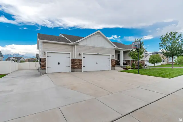 13941 S Birch Leaf Dr, Herriman, UT 84096 - #3