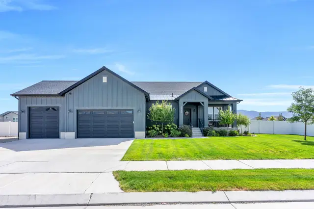 4822 N Canaan Peak Dr, Eagle Mountain, UT 84005 - #2