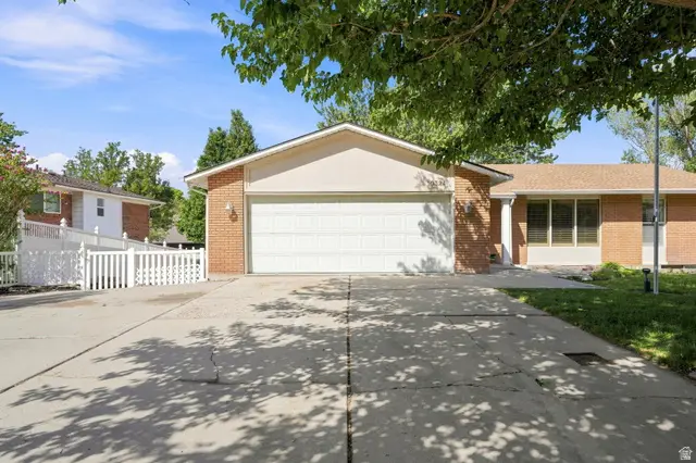10324 S 2505 E, Sandy, UT 84092 - #3