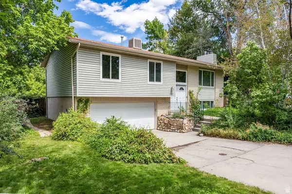 1259 E Quail Creek Dr, Sandy, UT 84094