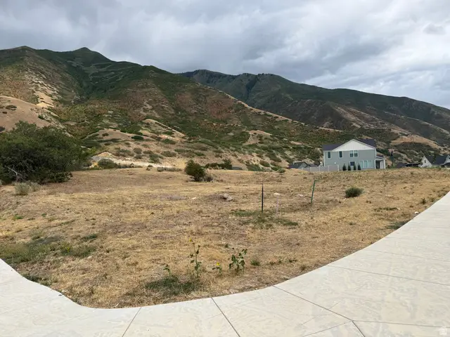 3235 S Twin Hollow E #32, Mapleton, UT 84664 - #3