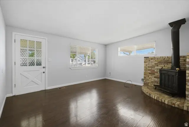 5042 S Leisure Ln, Taylorsville, UT 84129 - #3
