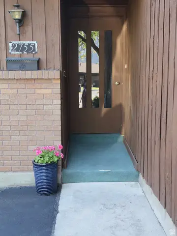 2755 N Edgewood Dr E, Provo, UT 84604 - #3