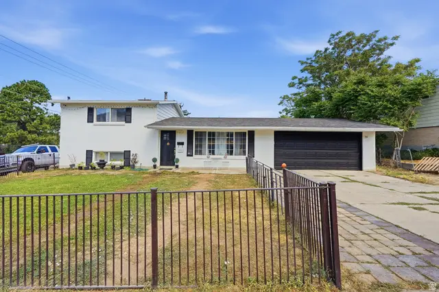 551 S Upland Dr E, Tooele, UT 84074 - #2