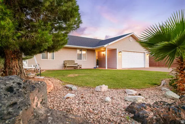 172 E 100 S, Ivins, UT 84738 - #1
