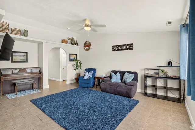 172 E 100 S, Ivins, UT 84738 - #3