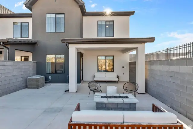 1723 S Viewcrest, Washington, UT 84780 - #2