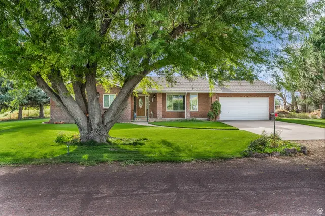 150 S 3900 W, Flowell, UT 84631 - #2