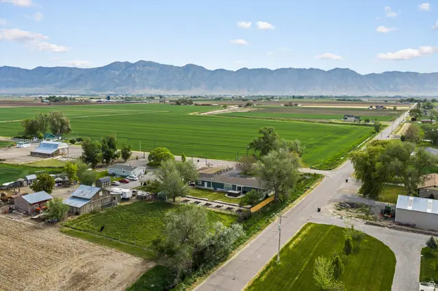1605 N 6400 W, Corinne, UT 84307 - #3
