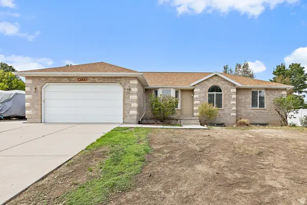 14172 S Mill Canyon Peak Dr W, Riverton, UT 84096