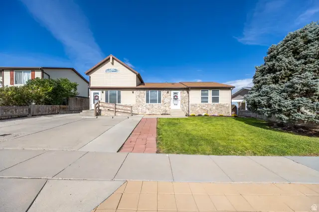 3646 S Buckeroo Dr W, Magna, UT 84044 - #2
