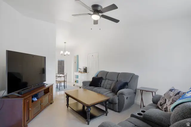 463 N 2270 Cir E, Saint George, UT 84790 - #2