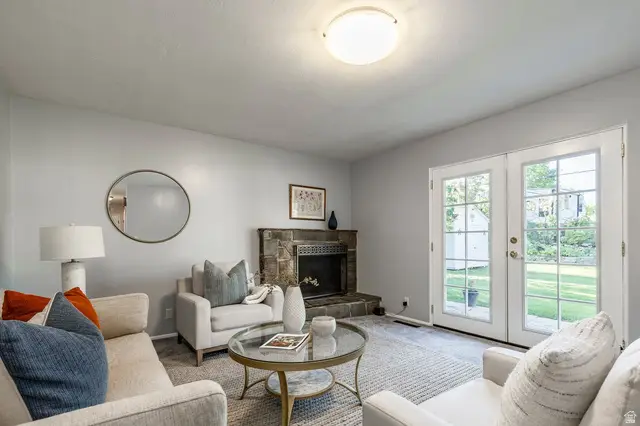 262 E 1400 N, Bountiful, UT 84010 - #2