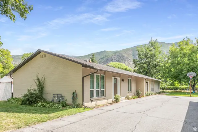 45 S 300 W, Farmington, UT 84025 - #1