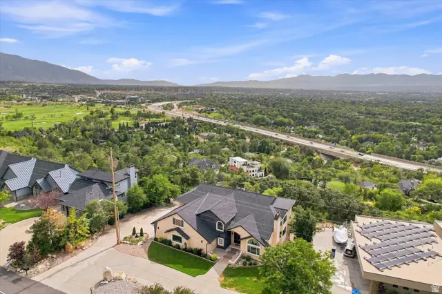 5758 S Wasatch Blvd, Holladay, UT 84121 - #3