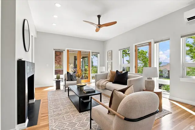 1143 S Douglas St, Salt Lake City, UT 84105 - #2