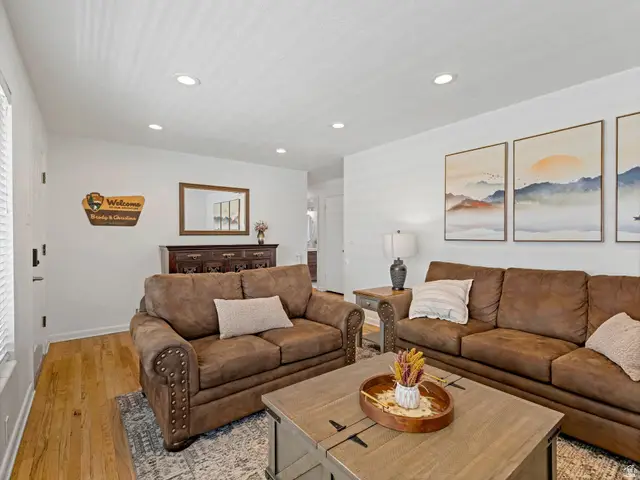 3567 S Christine St, Millcreek, UT 84106 - #3