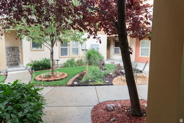 1008 N Shepard Creek Pkwy #9, Farmington, UT 84025 - #3