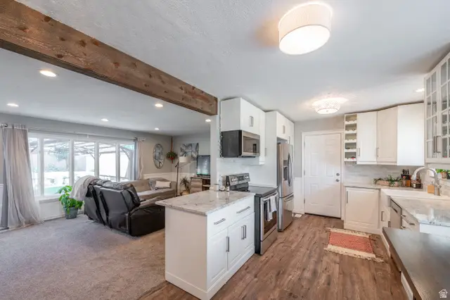 1538 E Winward Dr, Holladay, UT 84117 - #3