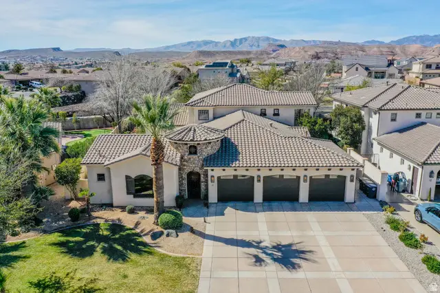 470 Country Ln #11, Santa Clara, UT 84765 - #2