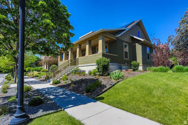 10398 S Martings Dr, South Jordan, UT 84009 - #3