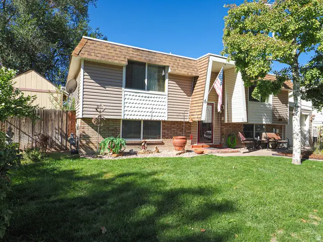 4790 S Meadow Wood Way W, Taylorsville, UT 84129 - #3