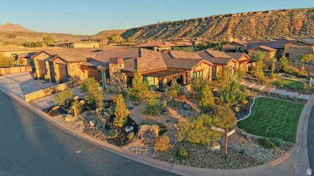 168 S Rancho Santa Fe W, Virgin, UT 84779 - #2