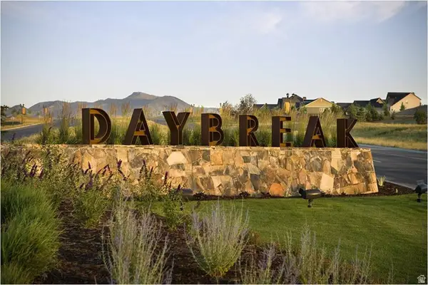 11337 S Lake Run Rd W, South Jordan, UT 84009
