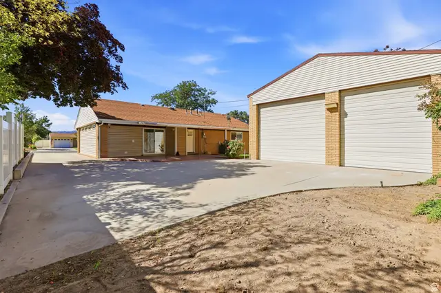 967 E Tritoma Ave, White City, UT 84094 - #3