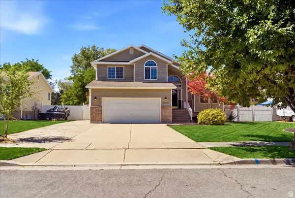 2041 N 750 W, Clinton, UT 84015