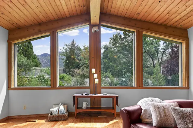 11339 S High Mesa Dr, Sandy, UT 84092 - #2